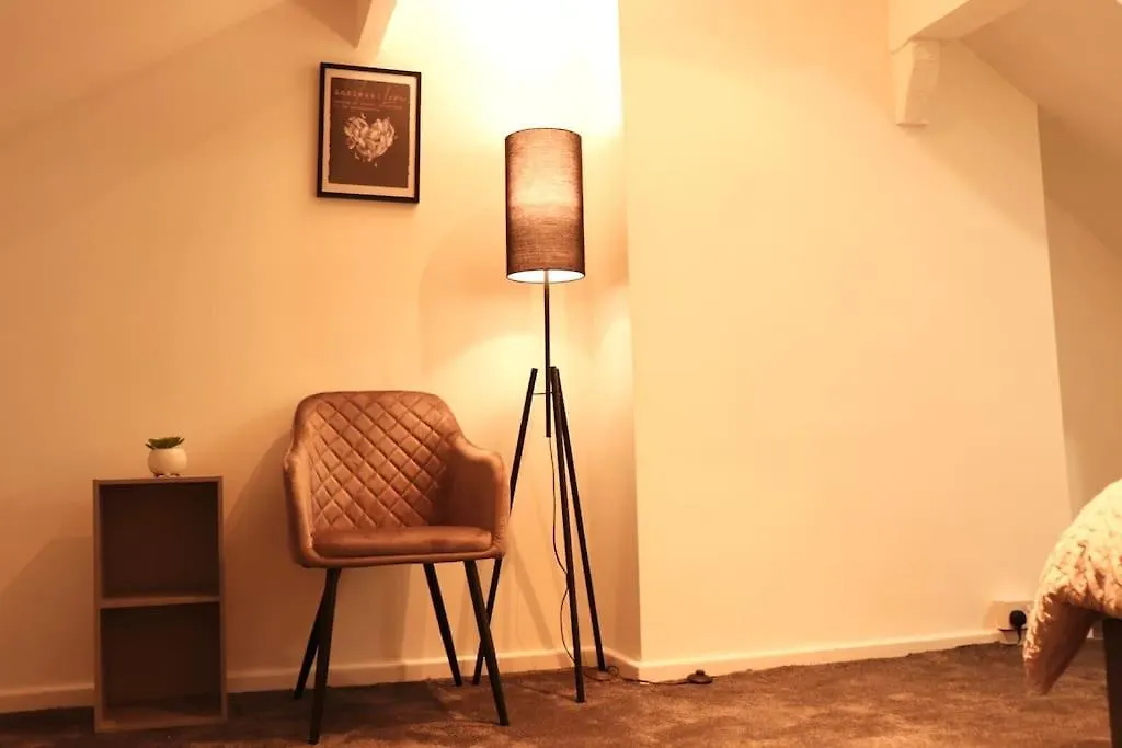 Apartament Charming 3 Bedroom Property Free Wifi & Parking Leeds