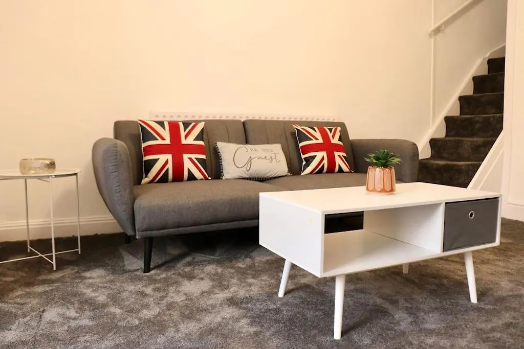 Charming 3 Bedroom Property Free Wifi & Parking Leeds  0*, Leeds (West Yorkshire) Storbritannien